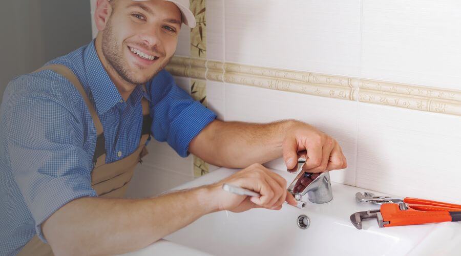 Professional clogged drains services in Hooks, TX